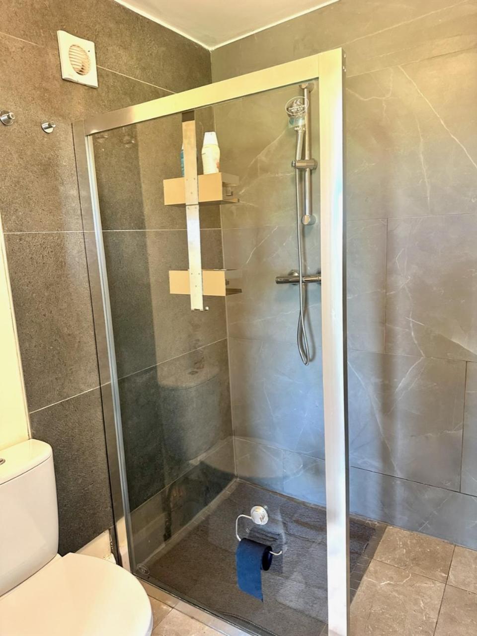Kildare Luxury Suites Eksteriør bilde