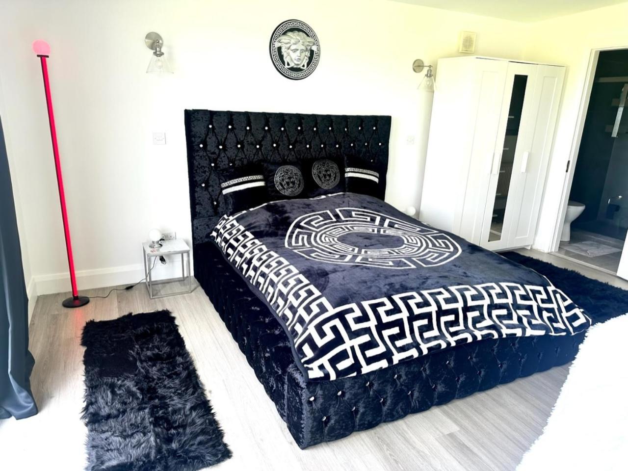 Kildare Luxury Suites Eksteriør bilde